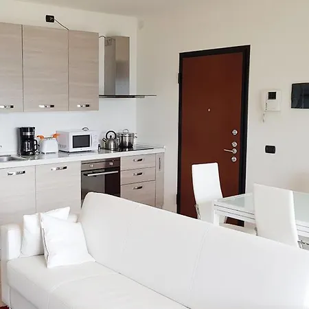La Terrazza Vistalago Apartment